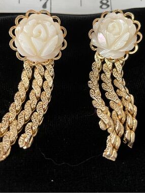 Gold-Tone Dangle Earrings with Cream Rose Cabochon